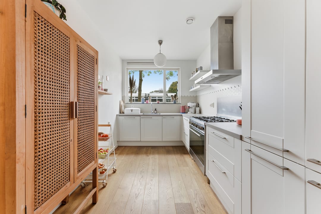 Foto 13 van Moltzerstraat 47