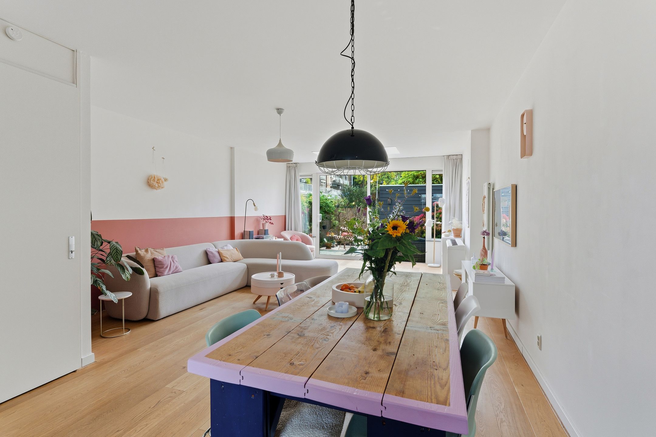 Foto 18 van Moltzerstraat 47