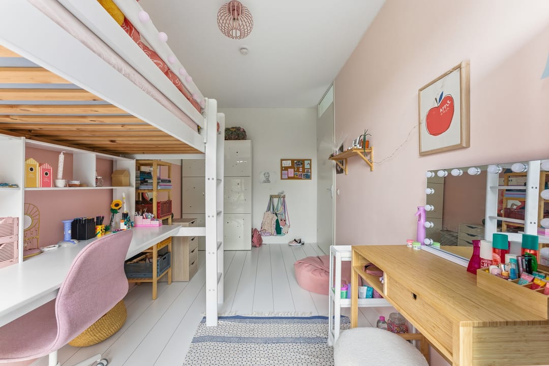 Foto 37 van Moltzerstraat 47