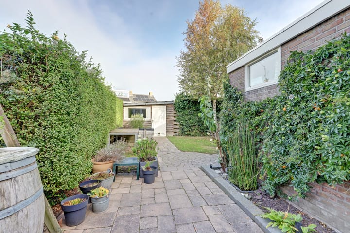 Foto 3 van Van Hogendorpweg 4