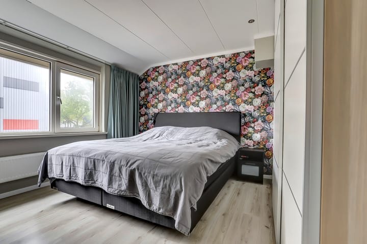 Foto 21 van Van Hogendorpweg 4