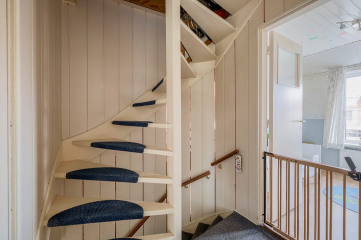 Photo 20 of Pieter Huyssensweg 7