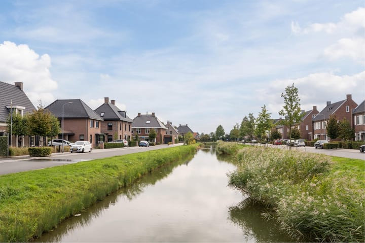 Foto 2 van G J Brenkmanlaan 12