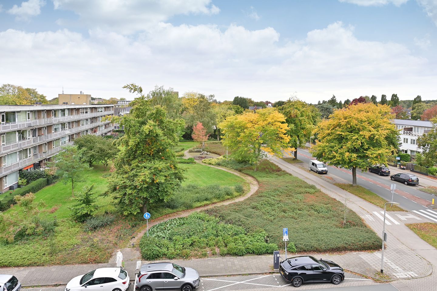 Foto 10 van Lijsterlaan 307