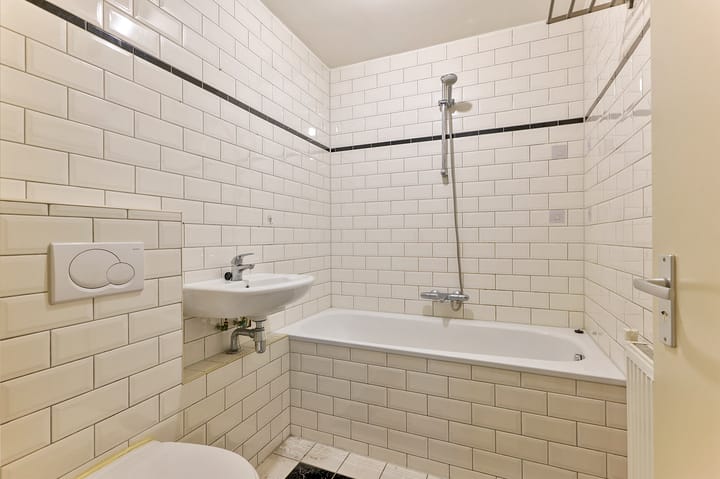 Foto 21 van Balistraat 1-2