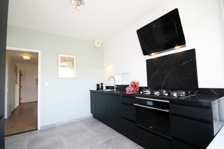 Photo 15 of Jacques Urlusstraat 147