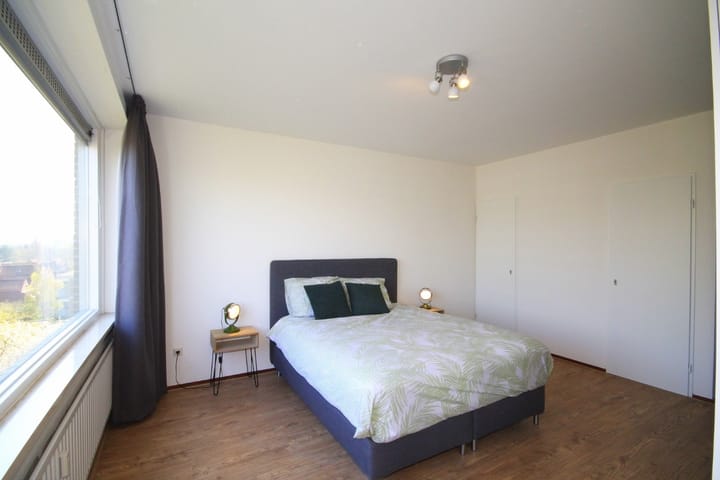 Photo 23 of Jacques Urlusstraat 147