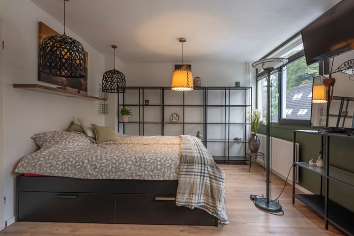 Foto 15 van Frans Erensstraat 16