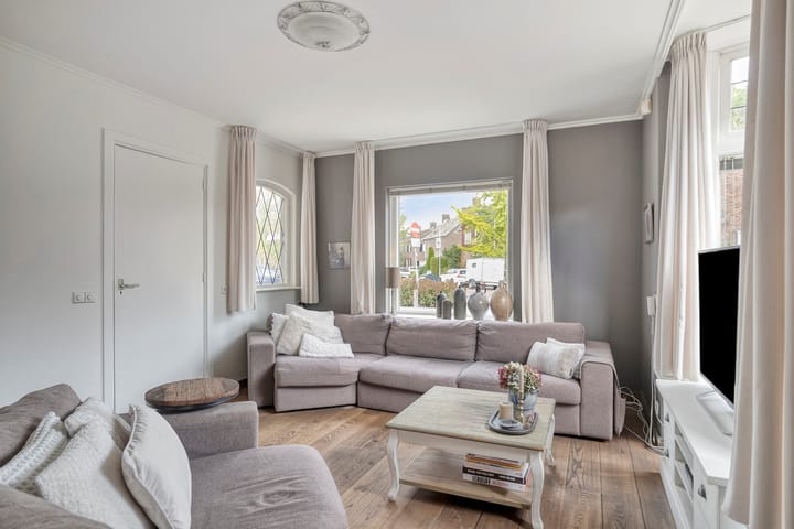 Foto 13 van Thorbeckeplein 12