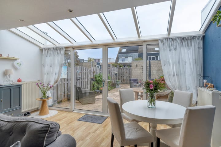 Foto 12 van Elisabeth Baeldestraat 17