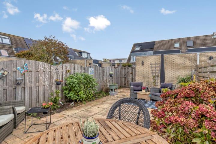 Foto 13 van Elisabeth Baeldestraat 17