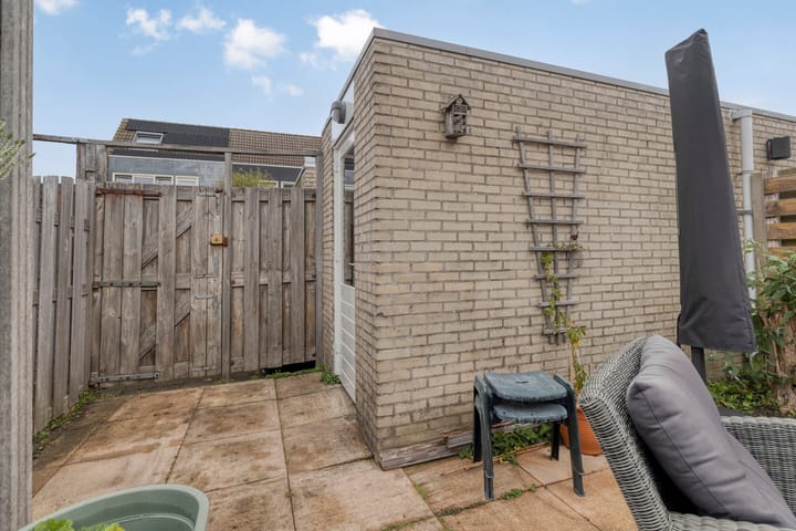 Foto 15 van Elisabeth Baeldestraat 17