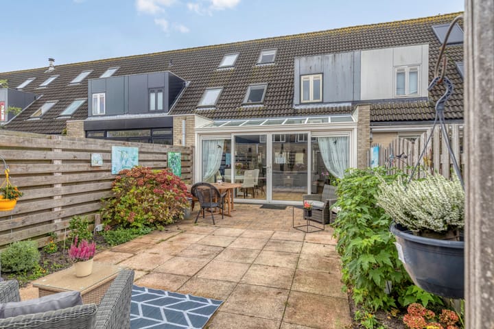 Foto 16 van Elisabeth Baeldestraat 17