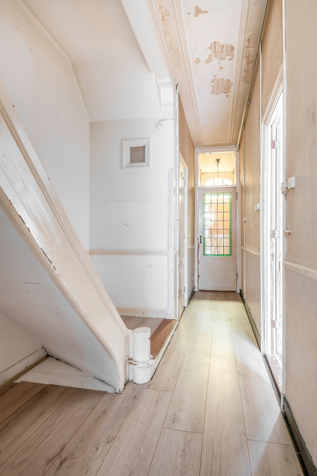 Foto 7 van Voltastraat 10