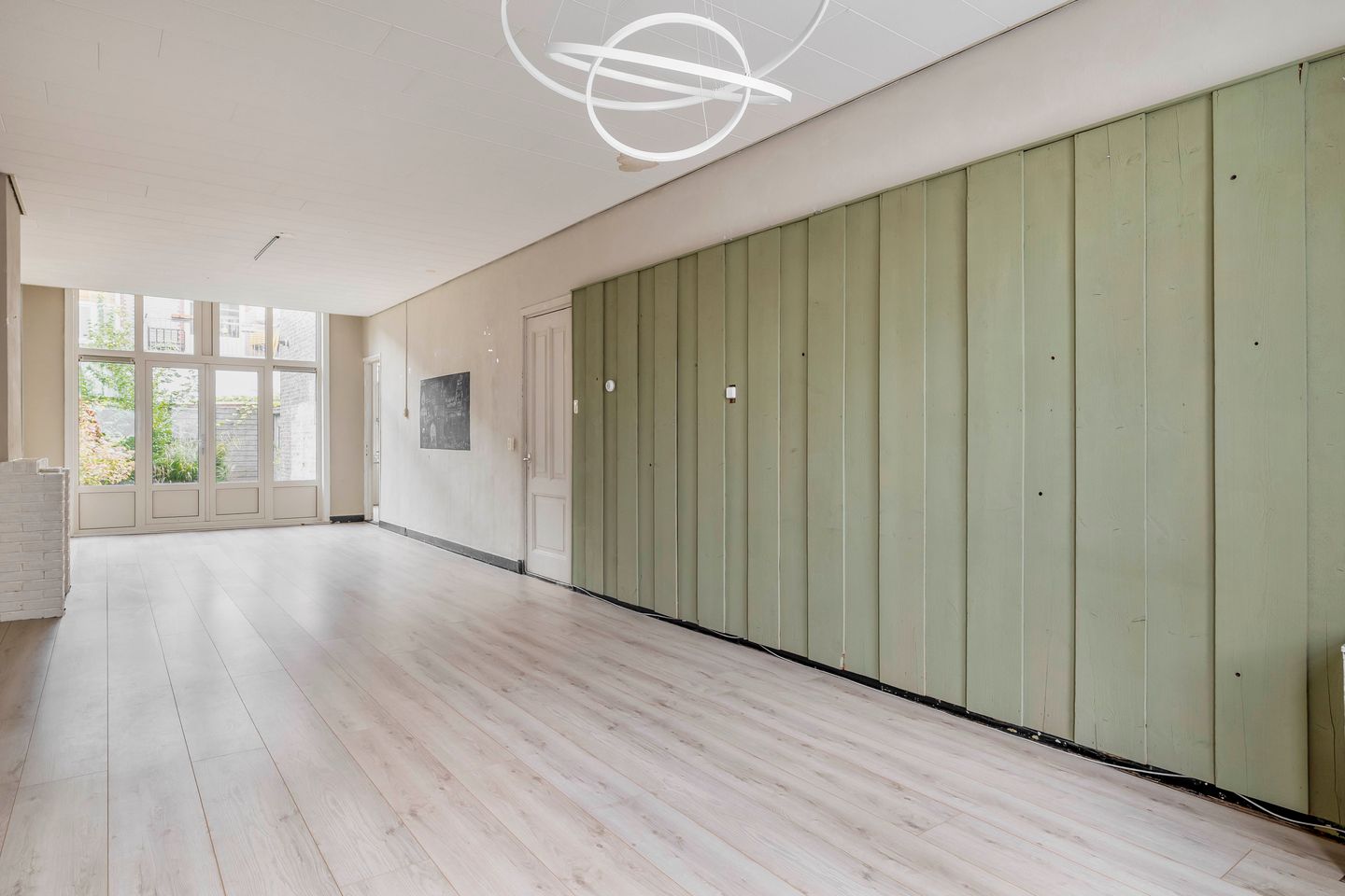 Foto 10 van Voltastraat 10