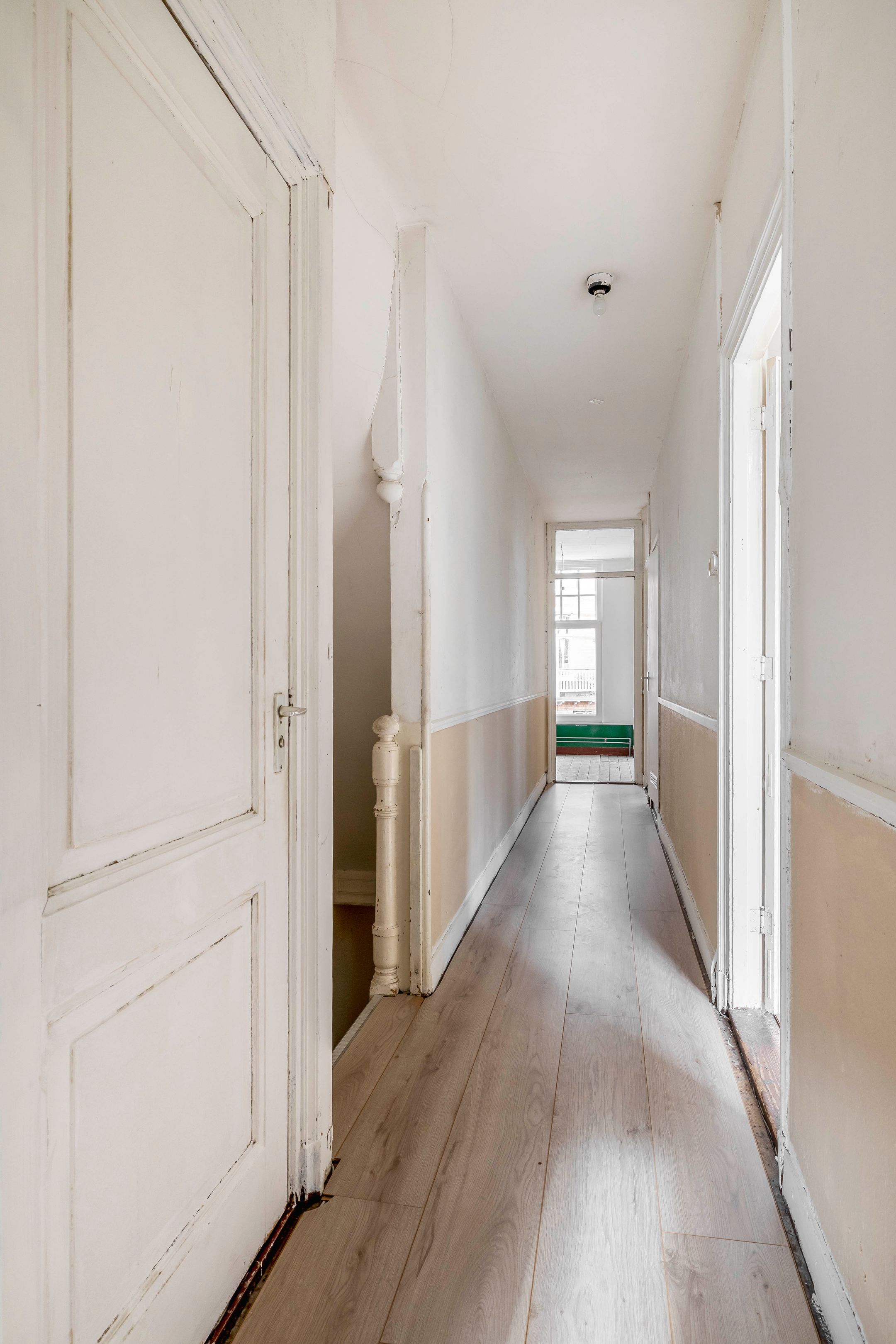 Foto 21 van Voltastraat 10