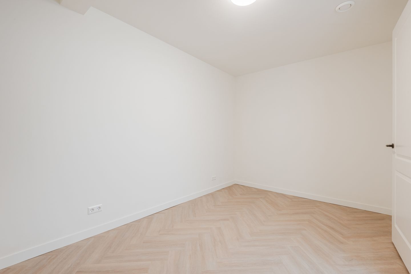 Foto 25 van Muntstraat 221