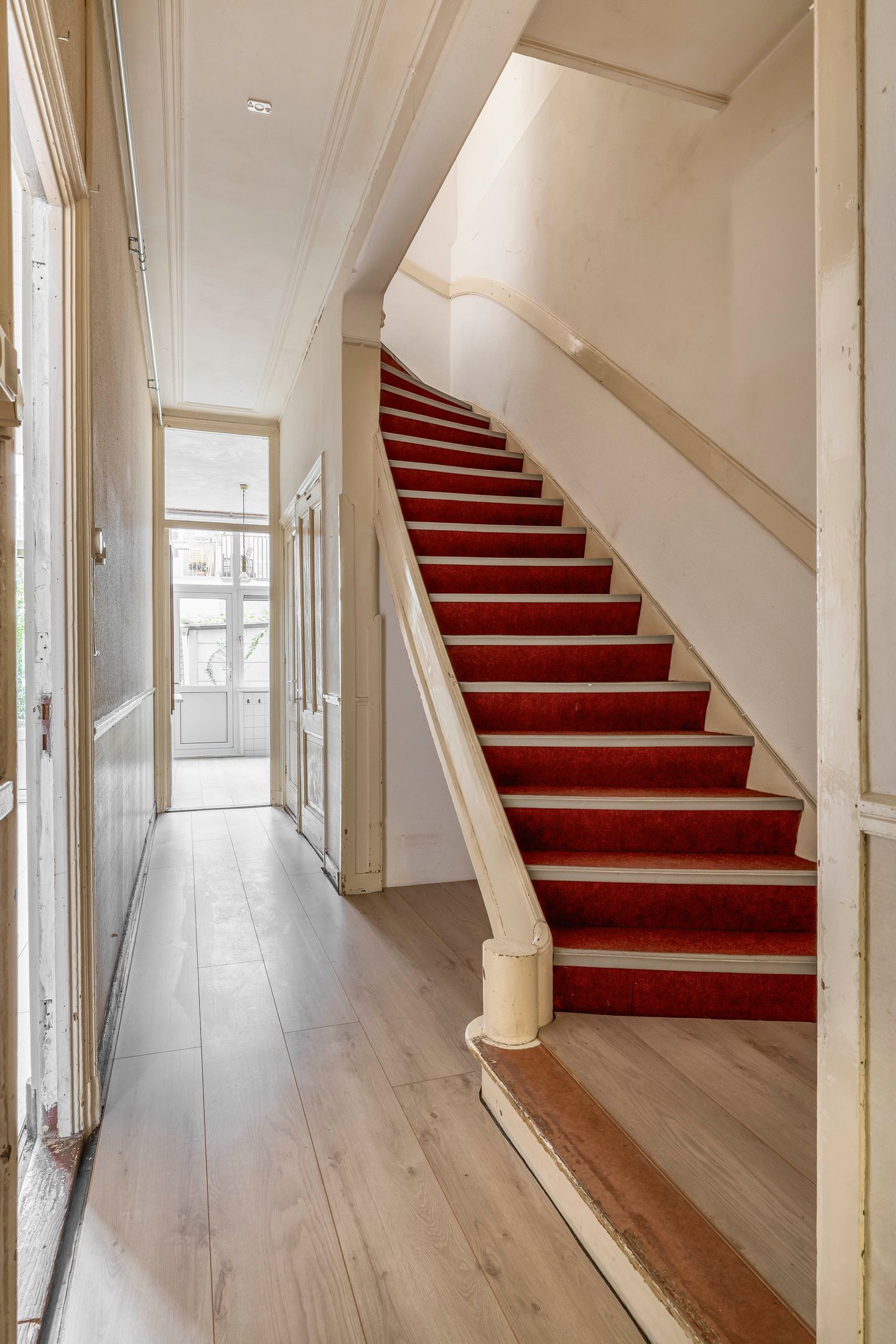 Foto 19 van Voltastraat 10