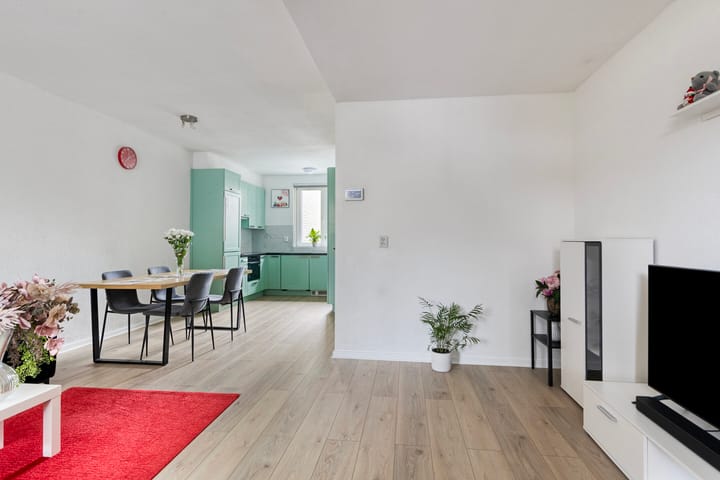 Photo 2 of Banjostraat 23