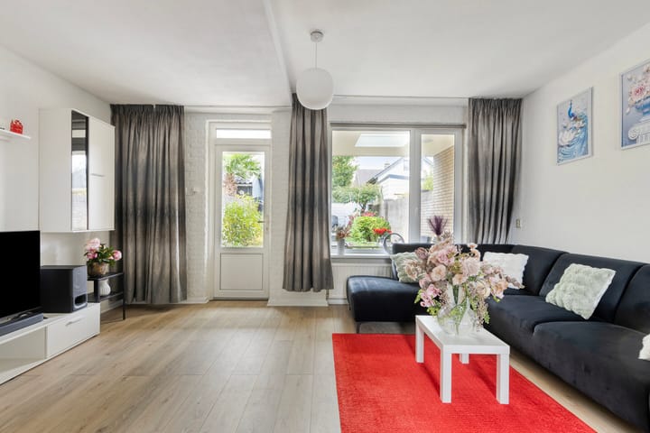 Photo 3 of Banjostraat 23