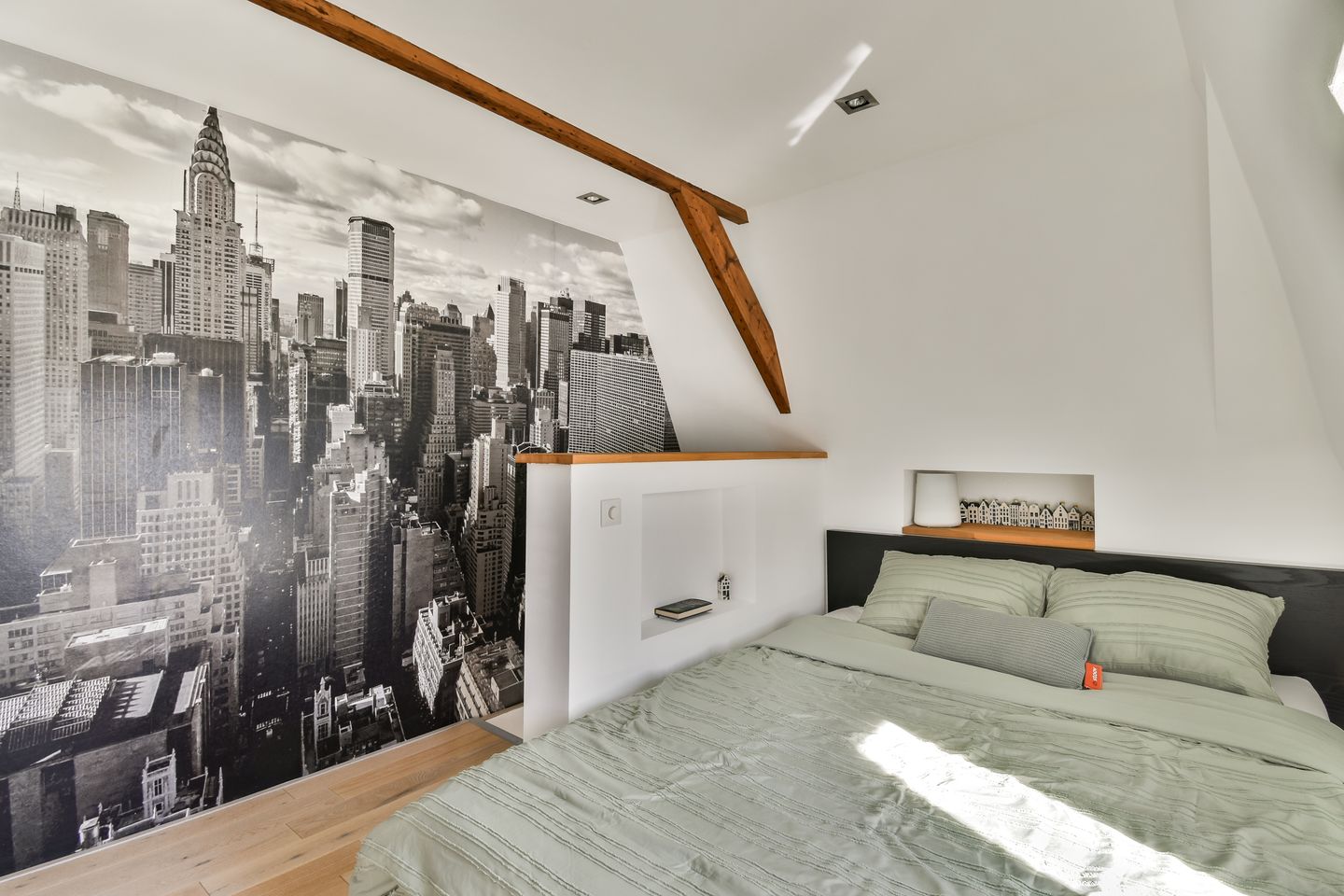 Photo 19 of Saenredamstraat 4-3