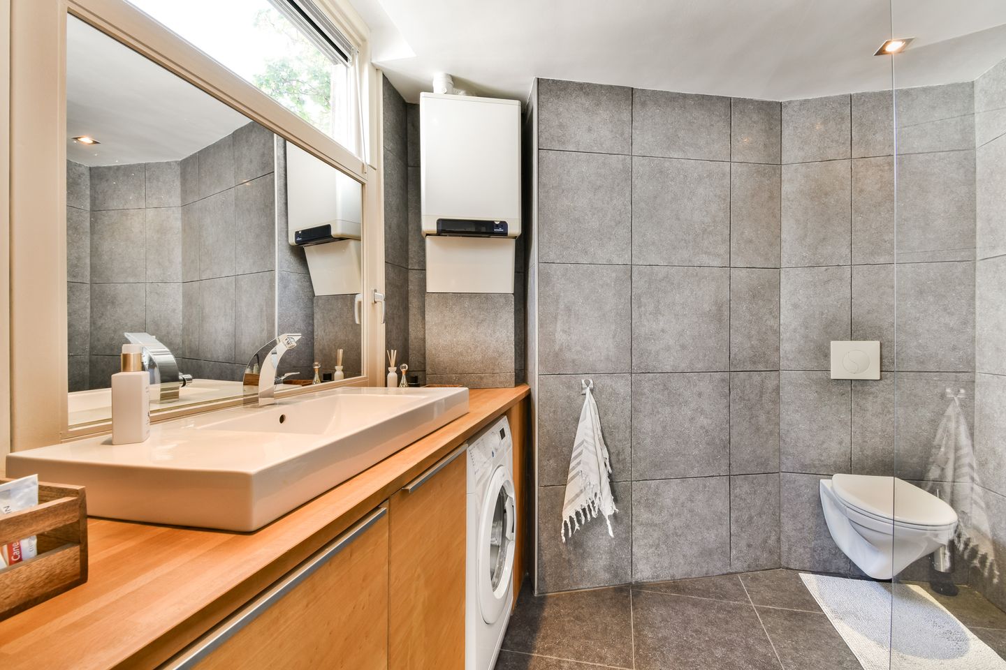 Photo 20 of Saenredamstraat 4-3