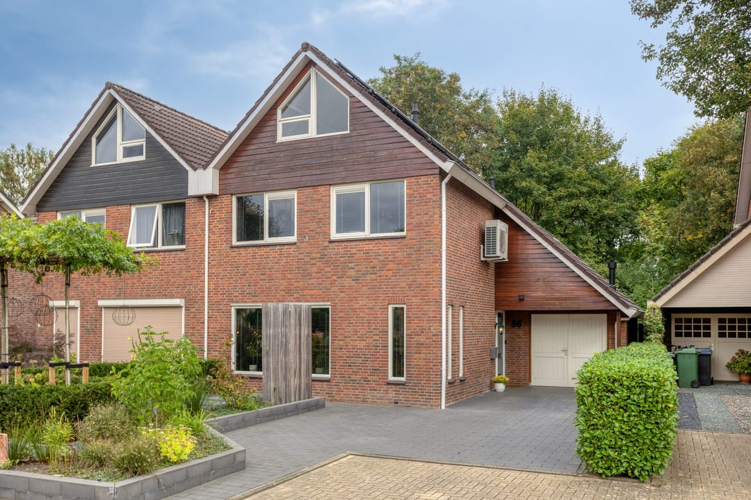 Foto 1 van Berkenhof 56