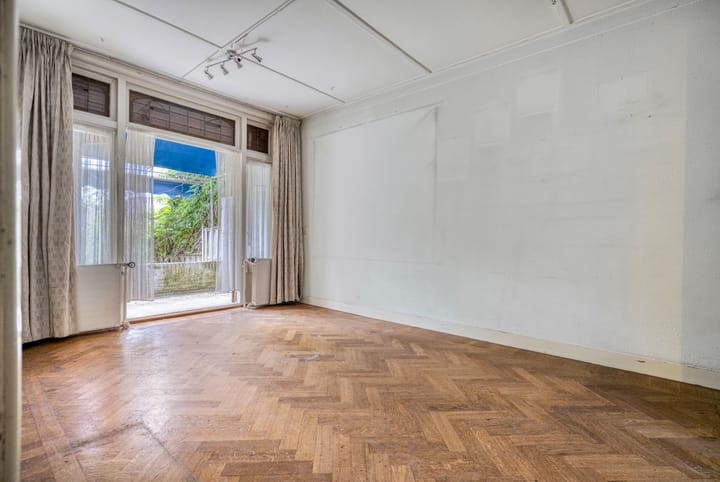 Foto 11 van West-Sidelinge 298