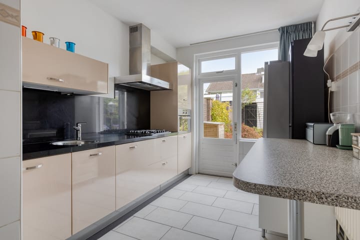 Foto 8 van Beethovenlaan 313