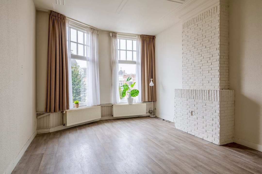 Photo 11 of Voltastraat 12