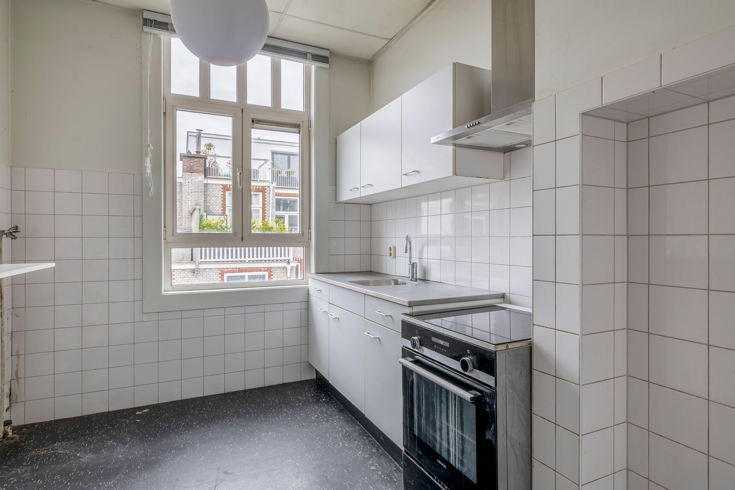 Photo 14 of Voltastraat 12