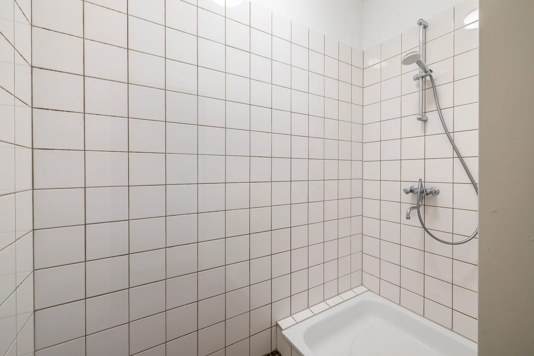 Photo 17 of Voltastraat 12