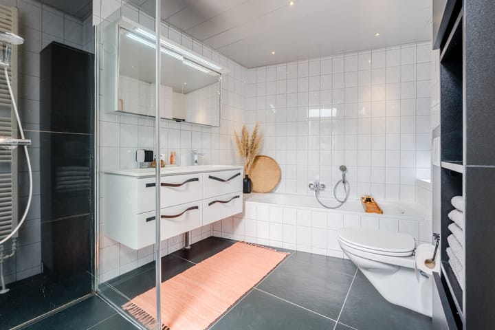 Foto 47 van Weegbree 2