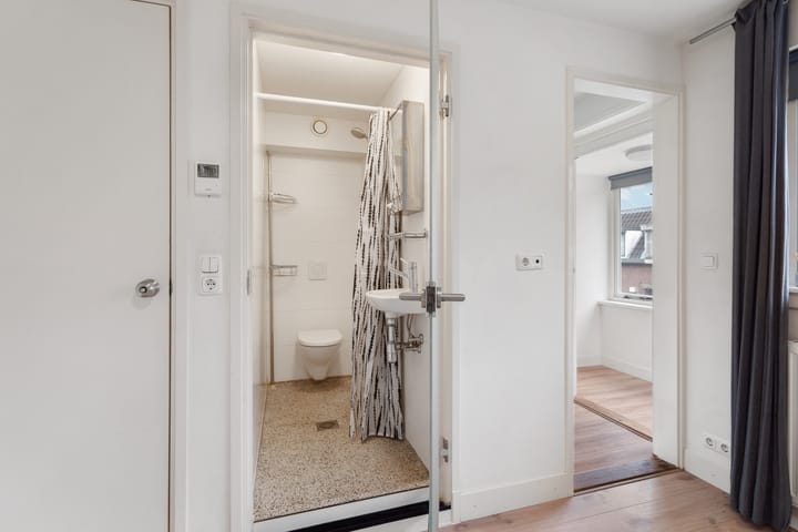 Foto 18 van Prins Bernhardstraat 27-B