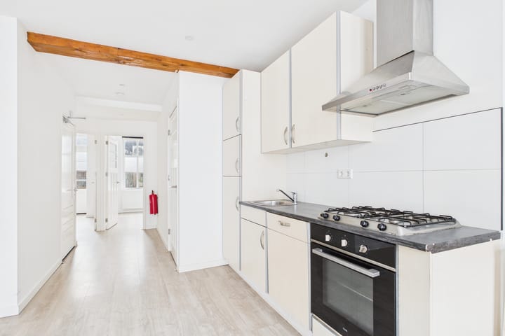 Photo 15 of Brakstraat 2-A