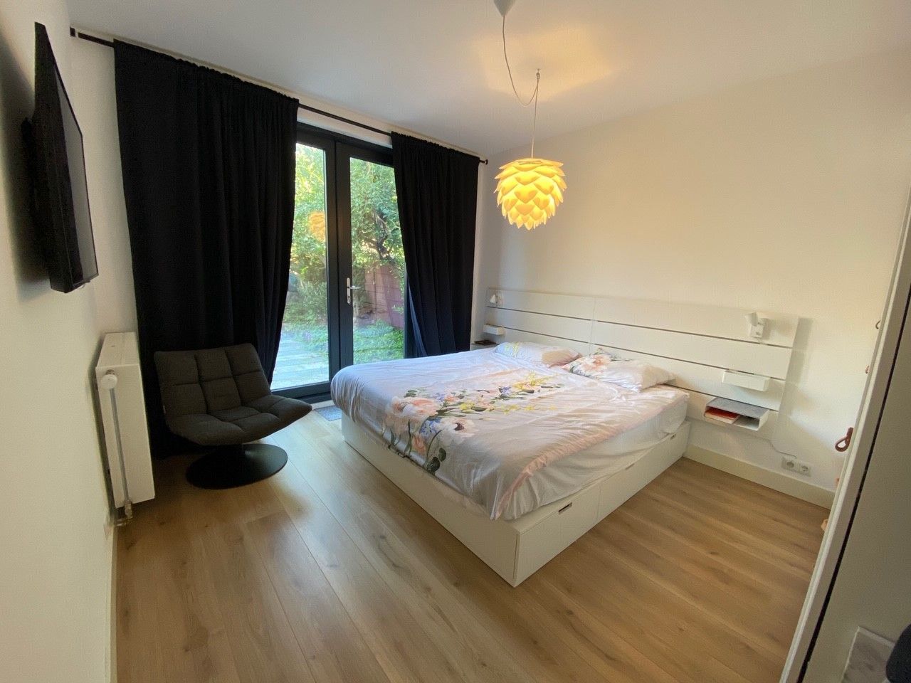 Photo 4 of Schiedamseweg 57-F