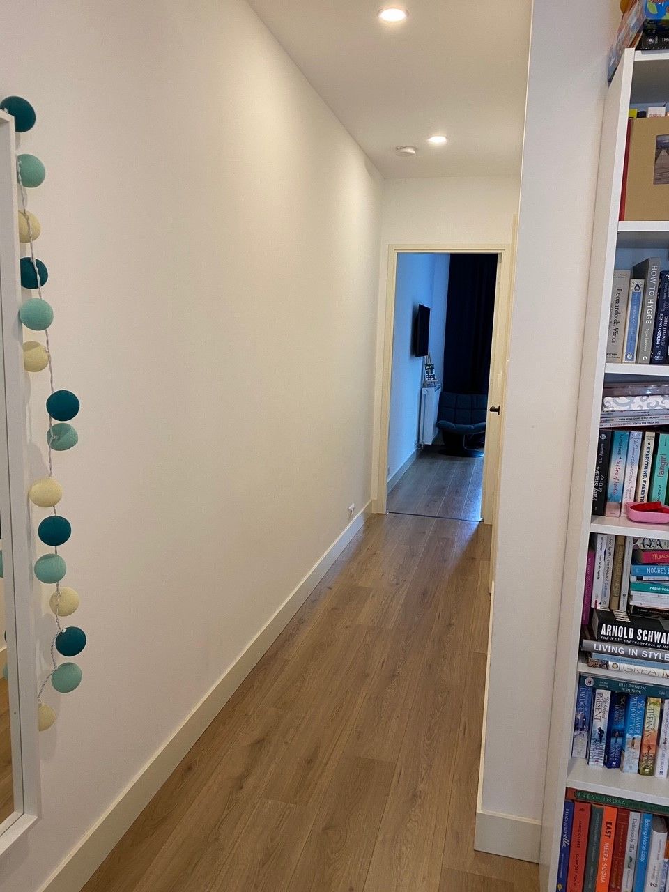 Photo 10 of Schiedamseweg 57-F