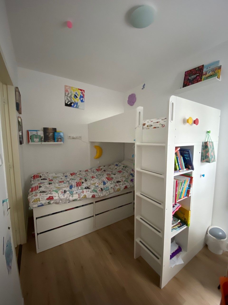 Photo 8 of Schiedamseweg 57-F