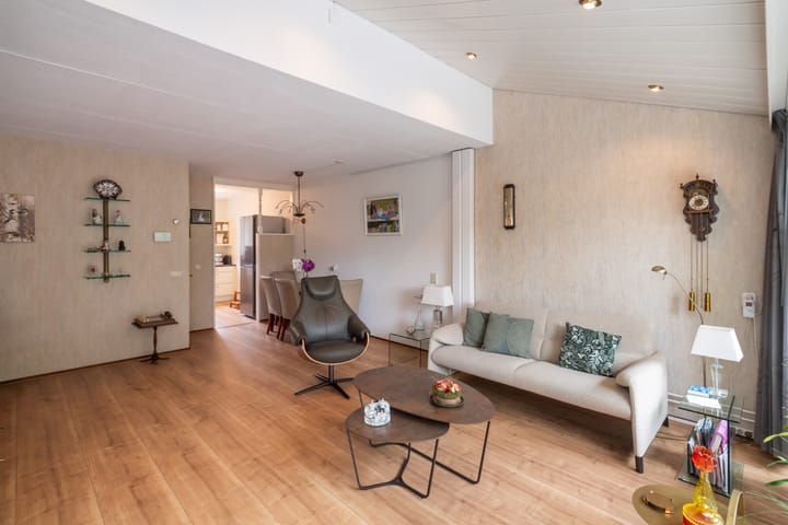 Foto 11 van Krulmos 13