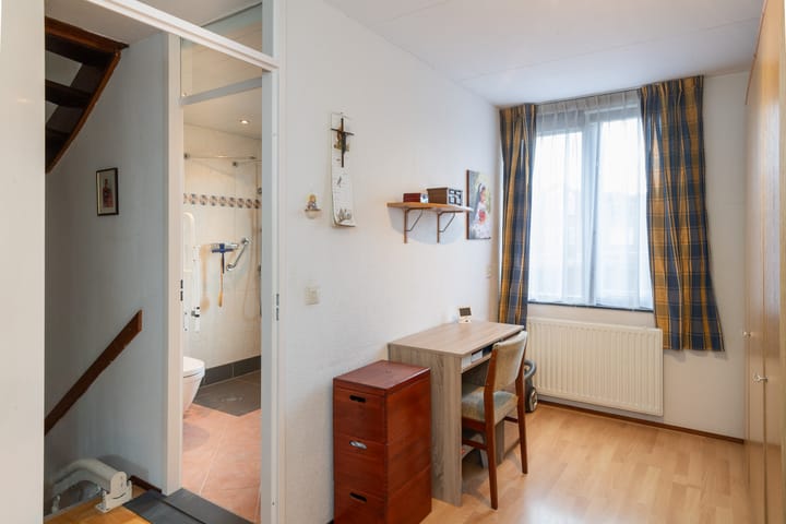 Foto 17 van Krulmos 13