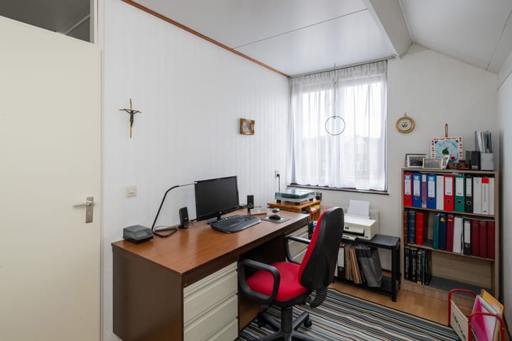 Foto 21 van Krulmos 13