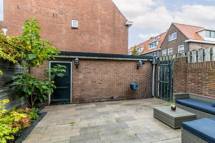 Foto 23 van Graaf Florisstraat 50