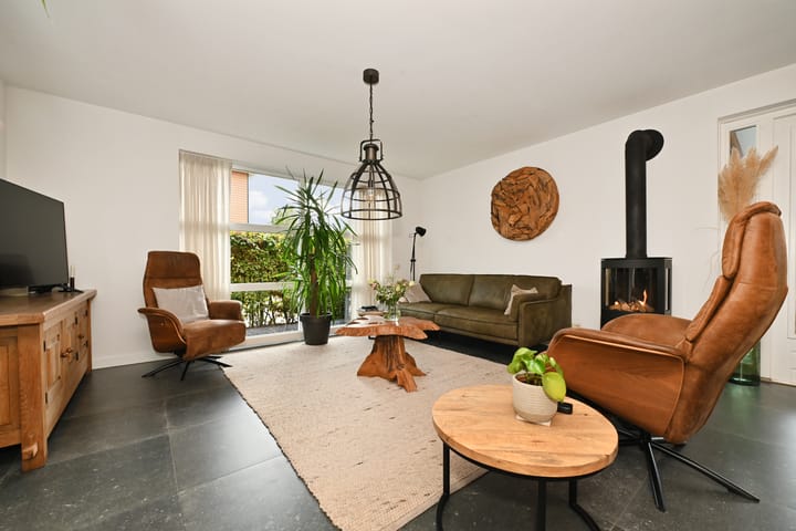 Photo 9 of Koos Veraartstraat 5