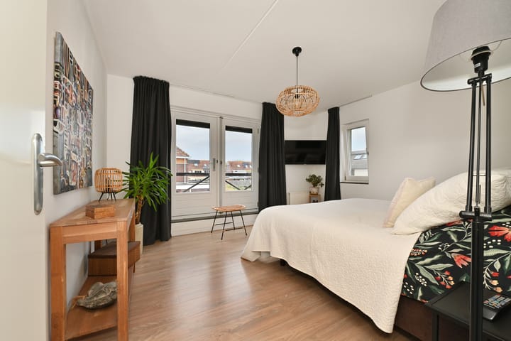 Photo 27 of Koos Veraartstraat 5