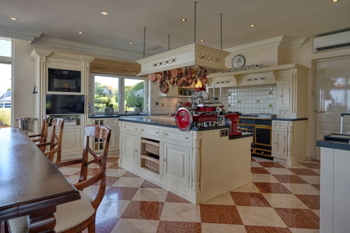 Foto 8 van Nieuw-Loosdrechtsedijk 306