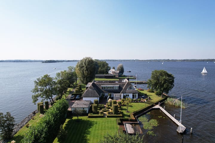 Foto 19 van Nieuw-Loosdrechtsedijk 306