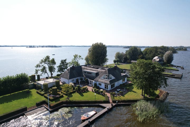 Foto 20 van Nieuw-Loosdrechtsedijk 306