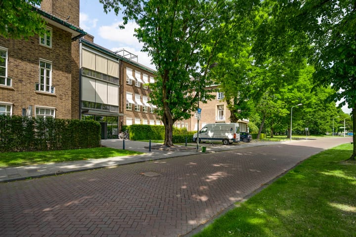 Photo 4 of Prins Bisschopsingel 2-03