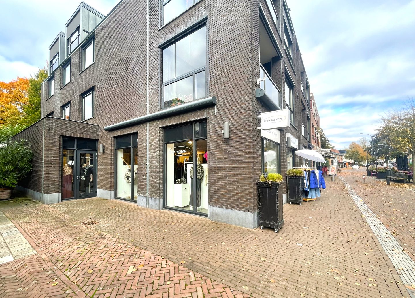 Bekijk foto 4 van Stationsstraat 68-a