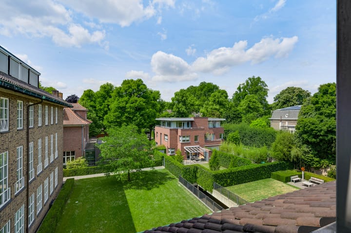 Photo 38 of Prins Bisschopsingel 2-03